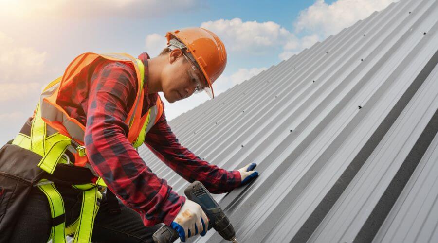 Expert top industrial roofings services in Clive, IA